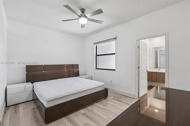 10455 NW 82nd Street 4, Doral, FL 33178