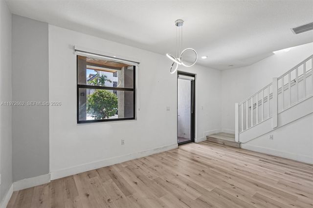 10455 NW 82nd Street 4, Doral, FL 33178