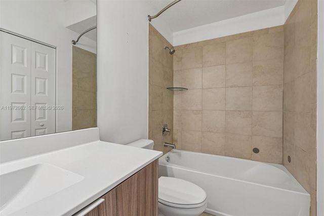 10455 NW 82nd Street 4, Doral, FL 33178