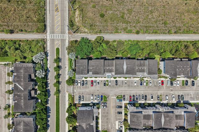 10455 NW 82nd Street 4, Doral, FL 33178