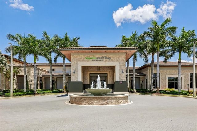 10455 NW 82nd Street 4, Doral, FL 33178