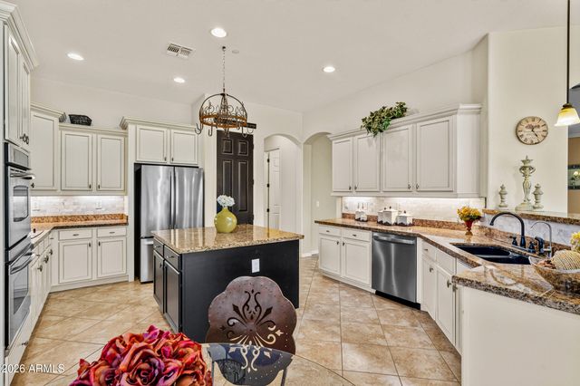 13388 W CHAPAROSA Way, Peoria, AZ 85383