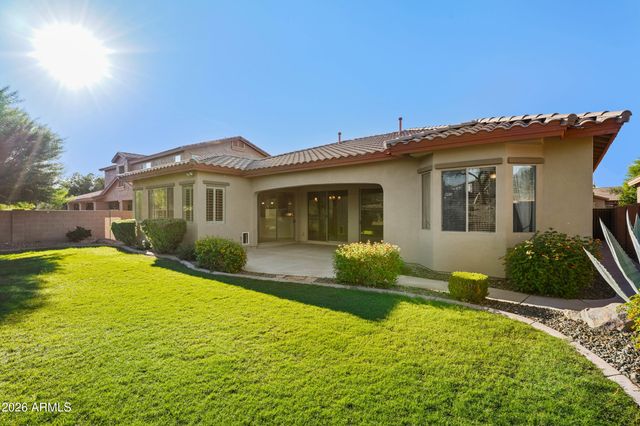 13388 W CHAPAROSA Way, Peoria, AZ 85383