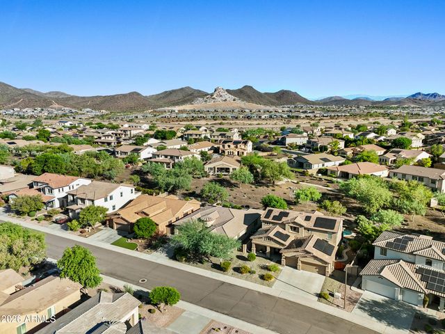 13388 W CHAPAROSA Way, Peoria, AZ 85383