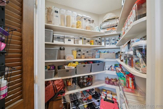 4665 W 103rd Street N, Sperry, OK 74073