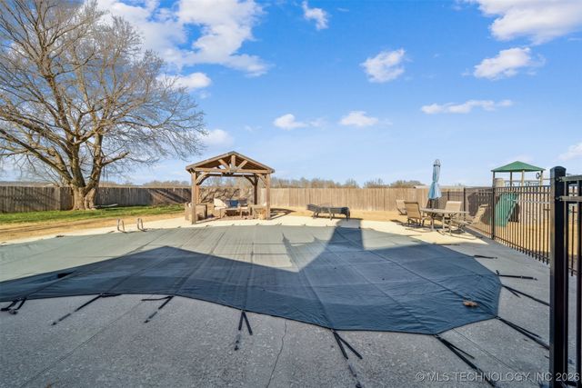 4665 W 103rd Street N, Sperry, OK 74073