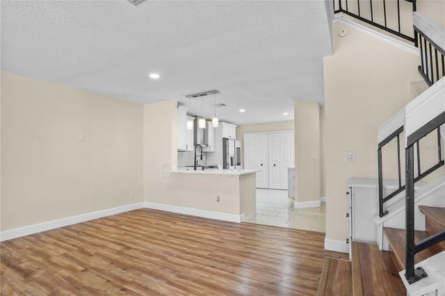 2823 BOULDER FALLS COURT, Apopka, FL 32703