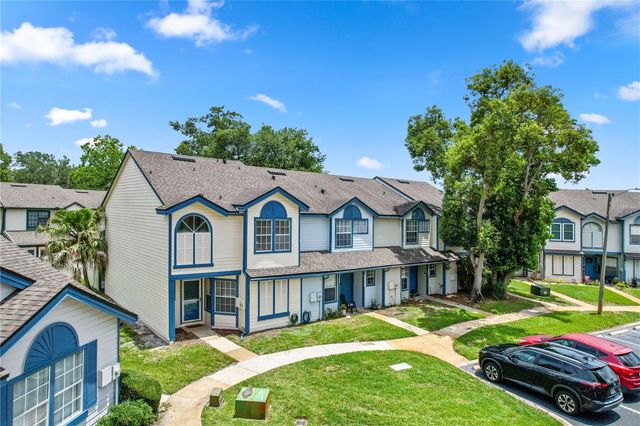 2823 BOULDER FALLS COURT, Apopka, FL 32703