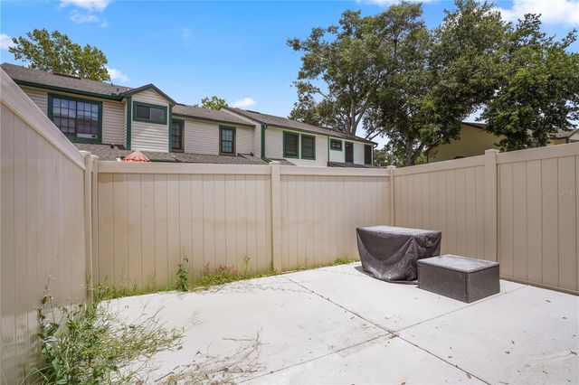 2823 BOULDER FALLS COURT, Apopka, FL 32703