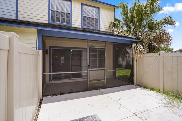 2823 BOULDER FALLS COURT, Apopka, FL 32703