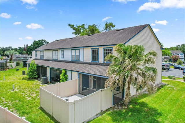 2823 BOULDER FALLS COURT, Apopka, FL 32703