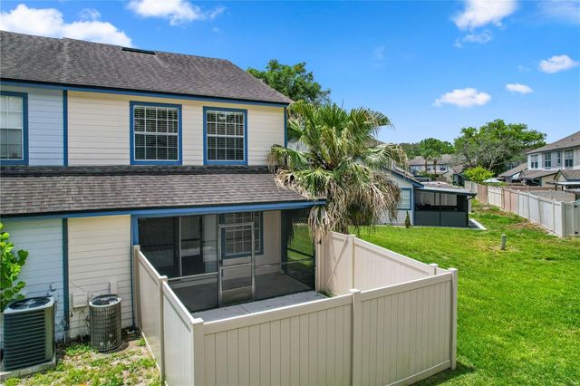 2823 BOULDER FALLS COURT, Apopka, FL 32703