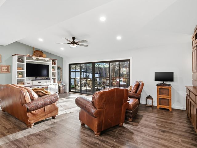 1006 NEWELL Drive, Hudson Oaks, TX 76087