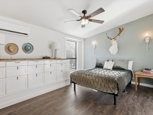 1006 NEWELL Drive, Hudson Oaks, TX 76087