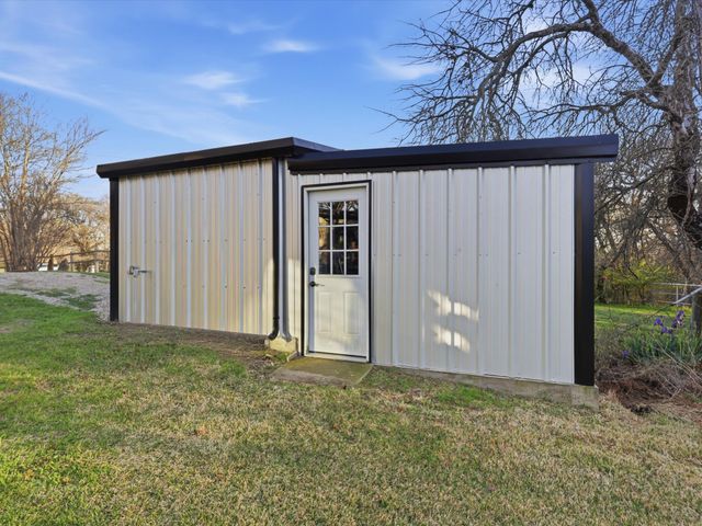 1006 NEWELL Drive, Hudson Oaks, TX 76087