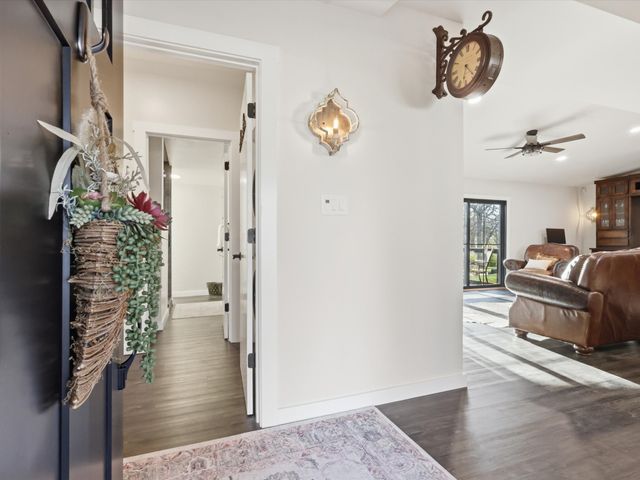 1006 NEWELL Drive, Hudson Oaks, TX 76087