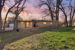 1006 NEWELL Drive, Hudson Oaks, TX 76087