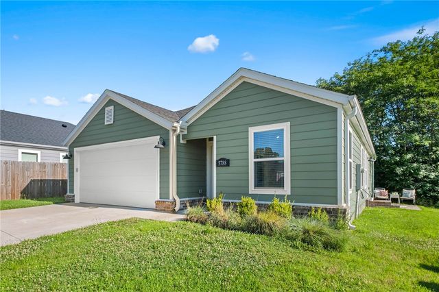 5788 W Greens Chapel Road, Fayetteville, AR 72704