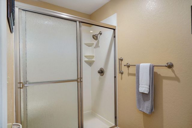 2700 Green Mountain Drive 2, Branson, MO 65616