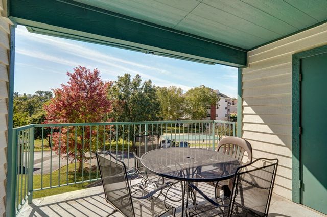 2700 Green Mountain Drive 2, Branson, MO 65616