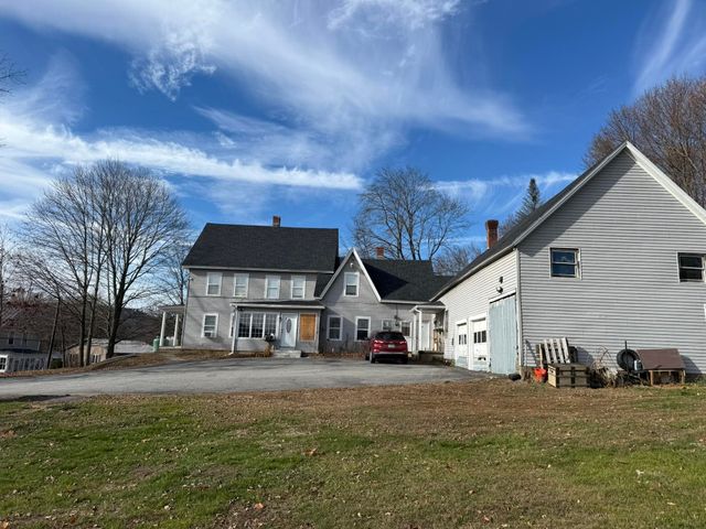 211 north Street, Claremont, NH 03743
