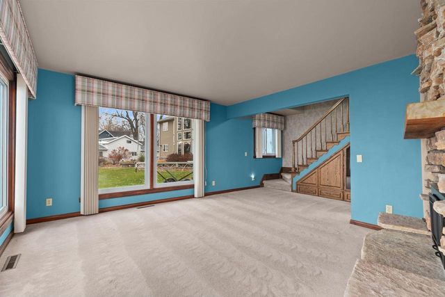 W7199 FIRELANE 2 LANE, Menasha, WI 54942