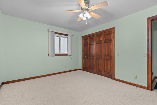 W7199 FIRELANE 2 LANE, Menasha, WI 54942