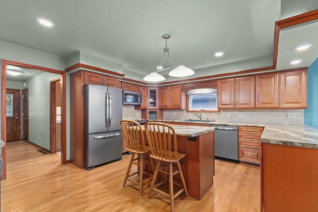 W7199 FIRELANE 2 LANE, Menasha, WI 54942