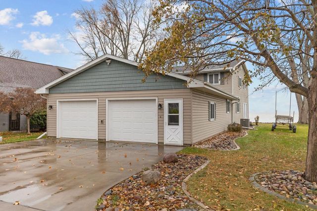 W7199 FIRELANE 2 LANE, Menasha, WI 54942