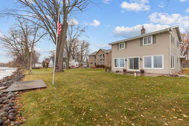 W7199 FIRELANE 2 LANE, Menasha, WI 54942