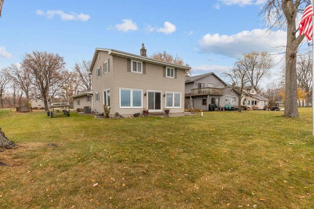 W7199 FIRELANE 2 LANE, Menasha, WI 54942