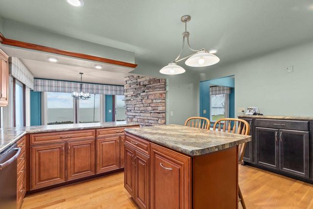 W7199 FIRELANE 2 LANE, Menasha, WI 54942