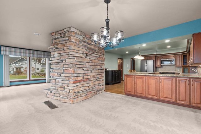 W7199 FIRELANE 2 LANE, Menasha, WI 54942