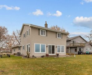 W7199 FIRELANE 2 LANE, Menasha, WI 54942