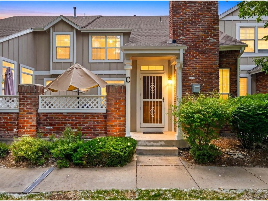 3006 W Long Dr C, Littleton, CO 80120