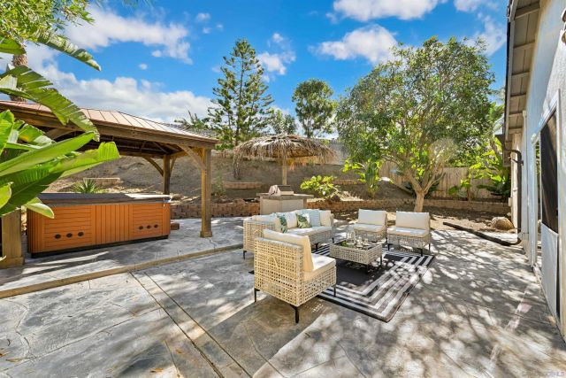 13133 Calle De Las Rosas, San Diego, CA 92129