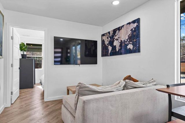 4309 Hank Ave, Austin, TX 78745