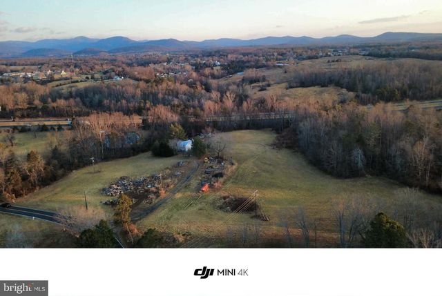 729 CELT RD, Stanardsville, VA 22973
