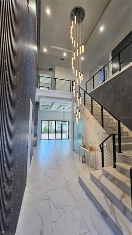 3207 S MANHATTAN AVENUE, Tampa, FL 33629