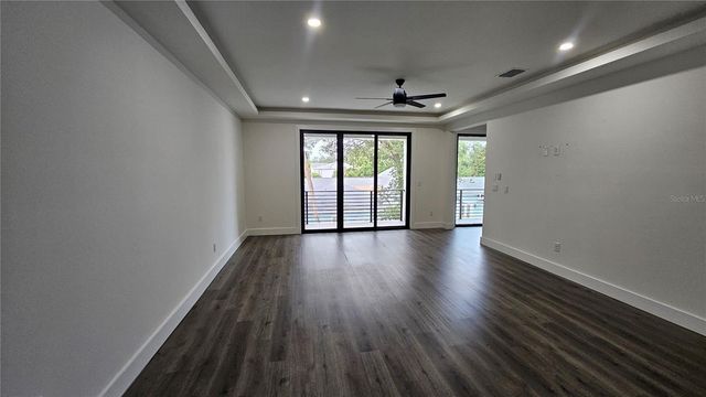 3207 S MANHATTAN AVENUE, Tampa, FL 33629