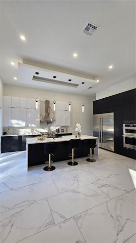 3207 S MANHATTAN AVENUE, Tampa, FL 33629