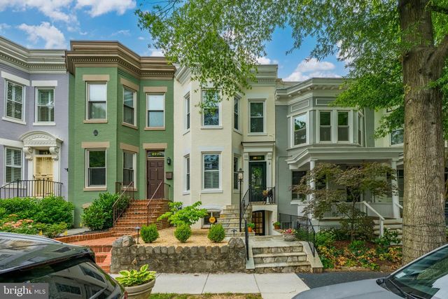 2219 HALL PL NW, Washington, DC 20007