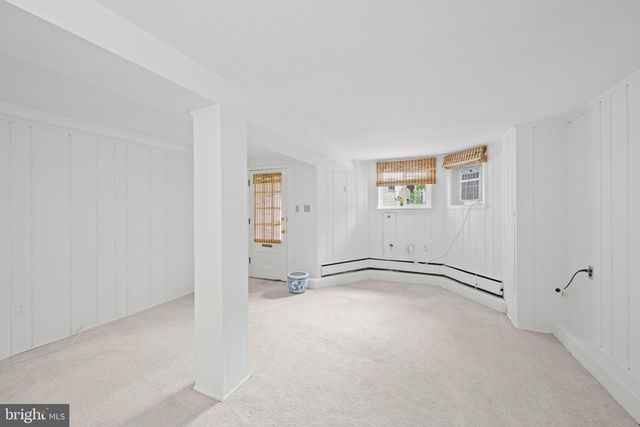 2219 HALL PL NW, Washington, DC 20007