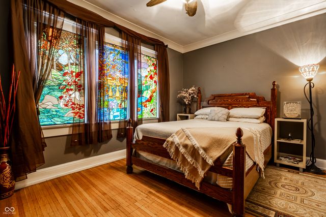 675 Woodruff Place West Drive, Indianapolis, IN 46201