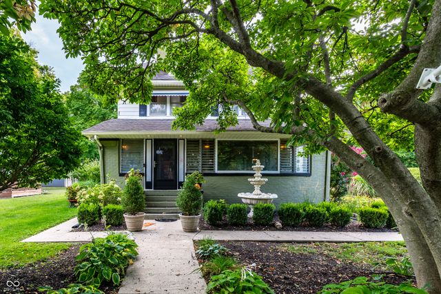 675 Woodruff Place West Drive, Indianapolis, IN 46201