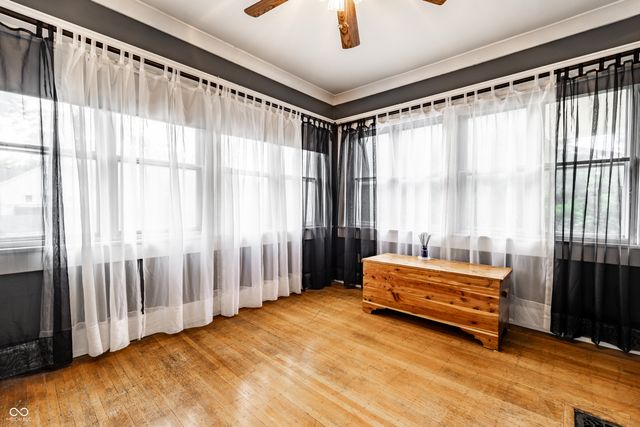 675 Woodruff Place West Drive, Indianapolis, IN 46201