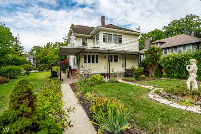 675 Woodruff Place West Drive, Indianapolis, IN 46201