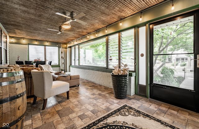 675 Woodruff Place West Drive, Indianapolis, IN 46201