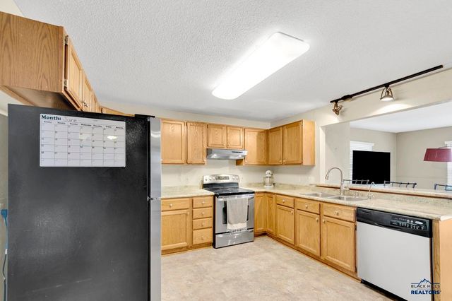 2337 JANET ST, Rapid City, SD 57702