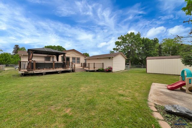 2337 JANET ST, Rapid City, SD 57702